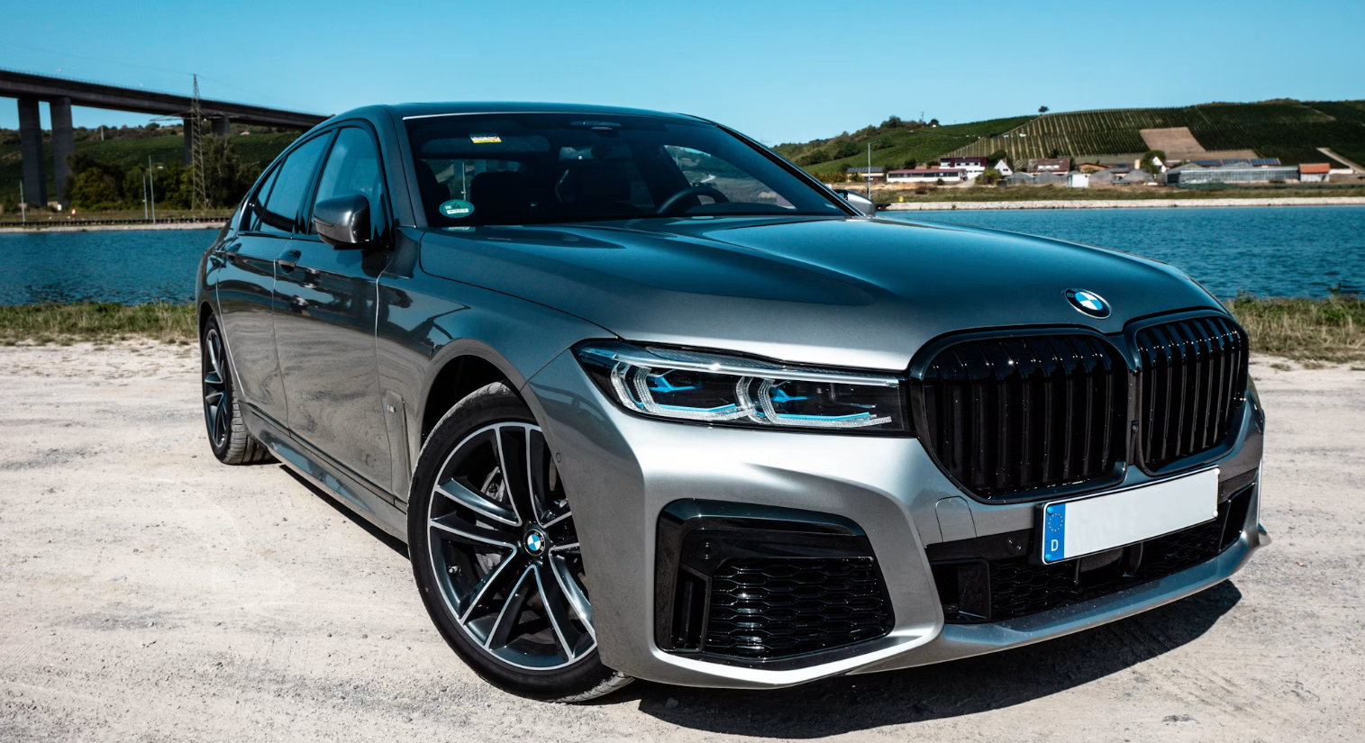 Photo: Chad Kirchoff / Unsplash — the 2026 power unit
retains the V6 turbo architecture but dramatically increases electric
contribution, rebalancing performance closer to an even split.