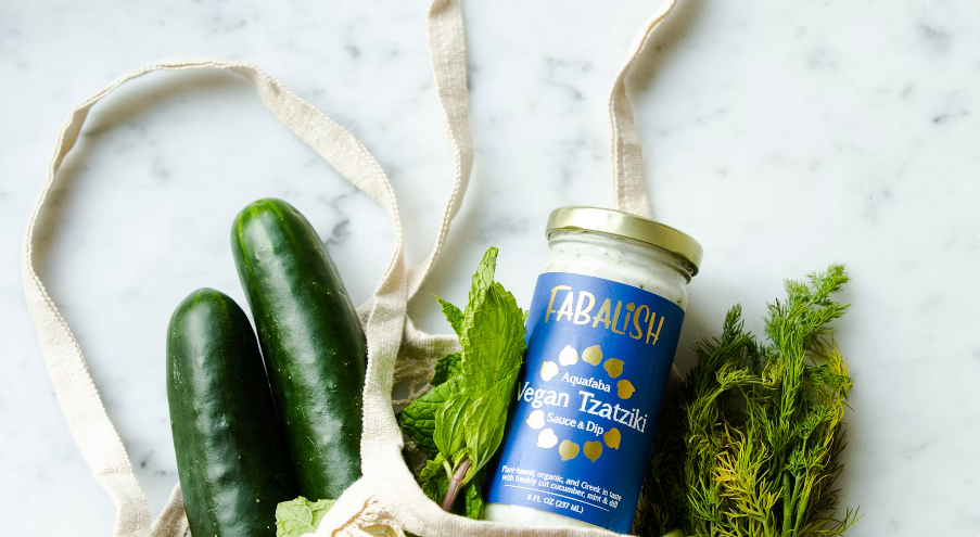 Photo: Unsplash — the only
real disclosure of a skimpflated recipe usually lives in small print on the
back of the box, in an ingredient order most shoppers never check.